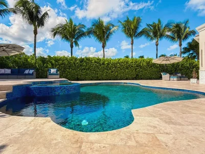 10 Tips You Should Know When Remodeling Your Swimming Pool