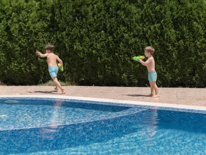 5 AWESOME POOL PARTY GAMES FOR KIDS