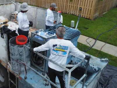 5 QUESTIONS TO ASK BEFORE HIRING YOUR POOL BUILDER